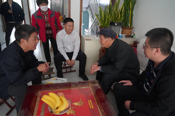 90歲抗美援朝老戰(zhàn)士趙德芬.JPG 90歲抗美援朝老戰(zhàn)士趙德芬.JPG